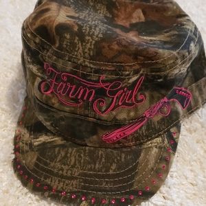 NWT Mossy Oak Girls & Guns hat